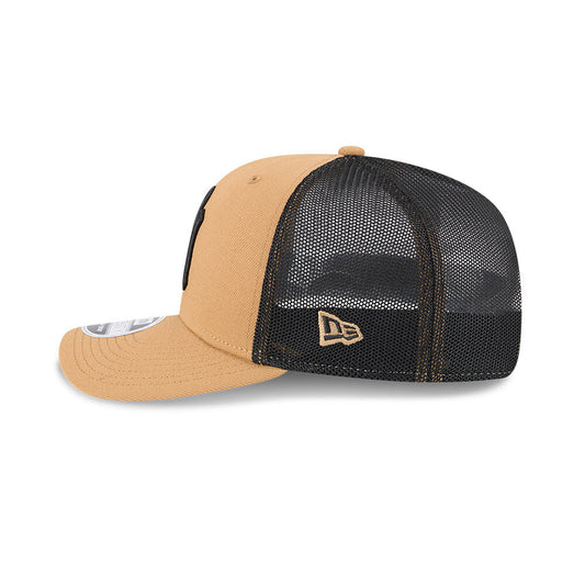 NEW ERA New York Yankees Mesh Back 9SEVENTY Snapback Cap - Wheat/Black
