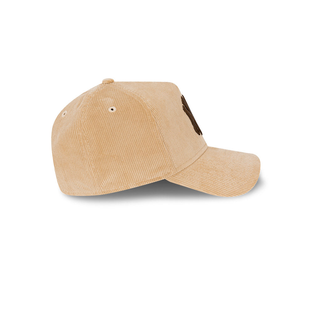 NEW ERA New York Yankees 9FORTY Cord A-Frame Snapback Cap - Camel/Walnut/Ivory