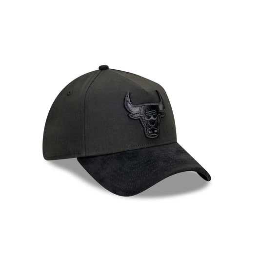 NEW ERA Chicago Bulls Luxe 39THIRTY Stretch Fit Cap - Black