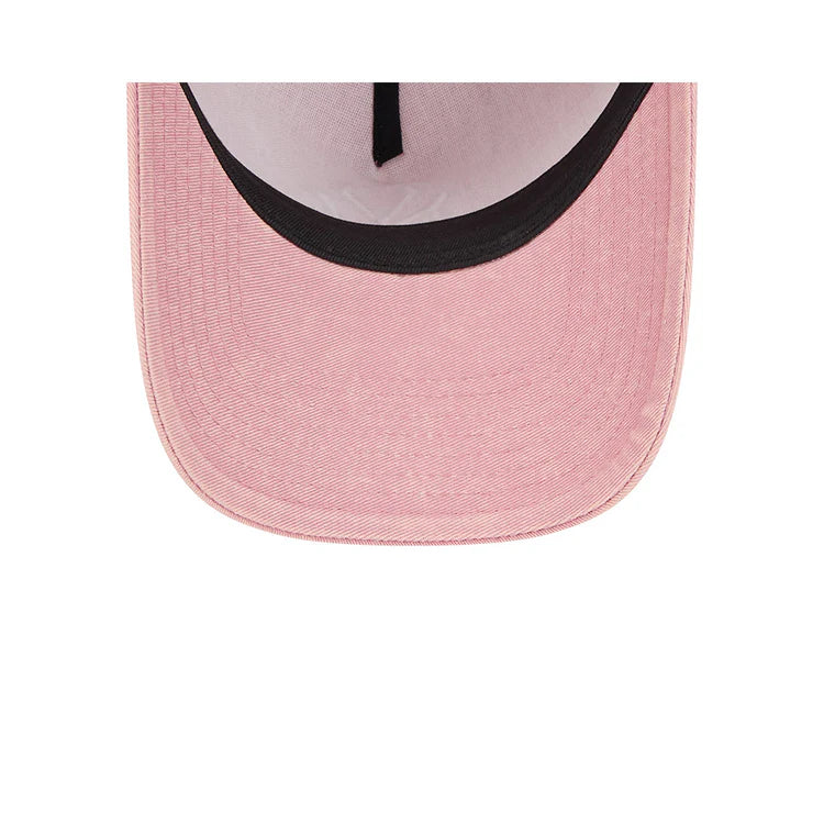 NEW ERA New York Yankees Tonal Snow Wash 9FORTY A-Frame Snapback Cap - Cosmetic Pink