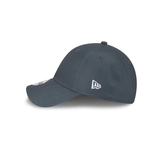 NEW ERA Essentials 9FORTY Strapback Cap - Dusty Charcoal