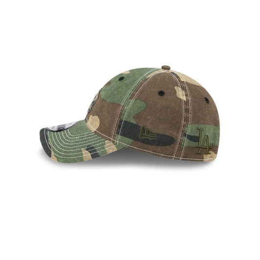 NEW ERA Los Angeles Dodgers Frayed 9TWENTY Strapback Cap - Woodland Camo
