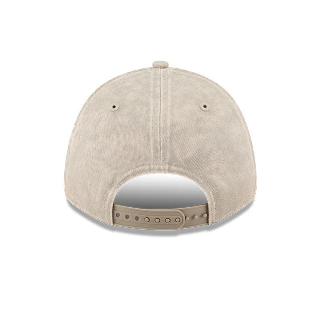 NEW ERA Chicago Bulls 9FORTY Snapback Cap - Washed Pebble