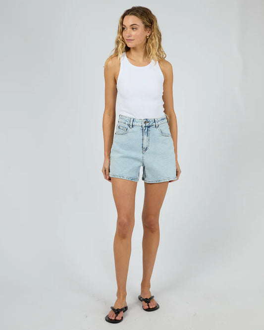 SILENT THEORY Kyia Womens Short - Bleach