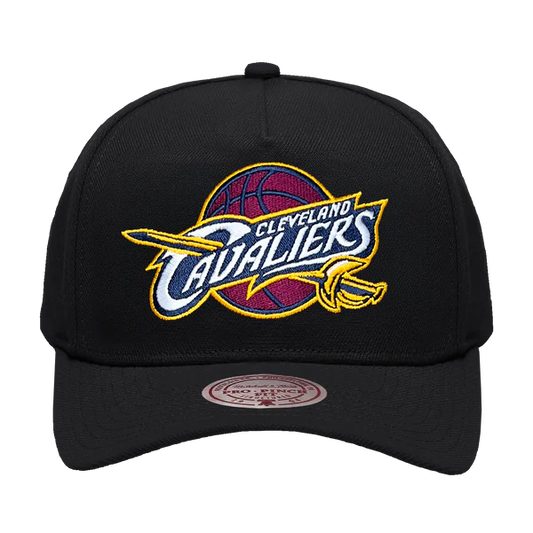 MITCHELL & NESS Cleveland Cavaliers Pro Pinch Front Snapback Cap - Black/Team