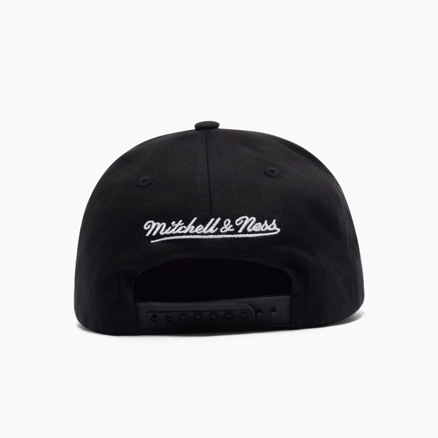 MITCHELL & NESS Boston Celtics Team Script Pro Pinch Front Snapback Cap - Black/Team