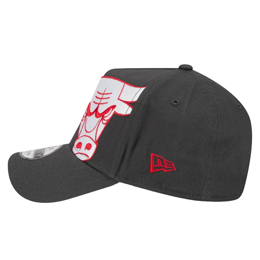 NEW ERA Chicago Bulls Oversize Tilt 9FORTY A-Frame Snapback Cap - Grey
