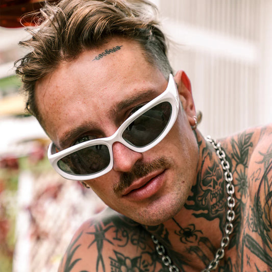 SIN Reefer Polarised Sunglasses - White/Smoke