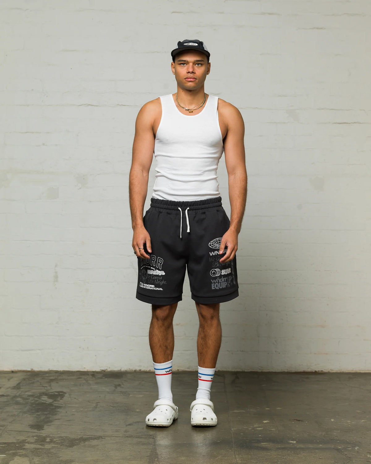 WNDRR Represent Mens Elastic Waist Tech Track Short - Faded Black