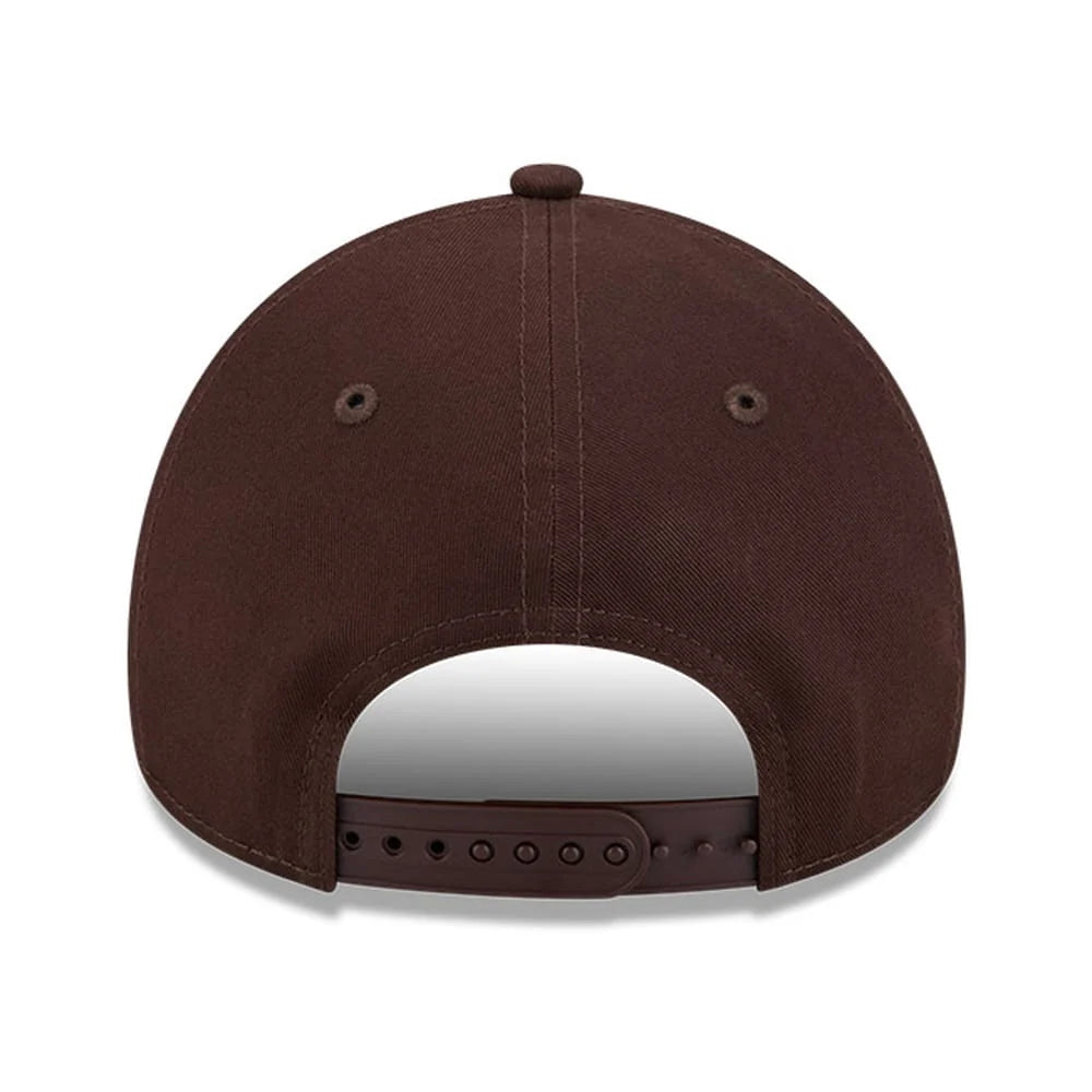 NEW ERA Las Vegas Raiders Choc Cherry 9FORTY A-Frame Snapback Cap - Burnt Wood