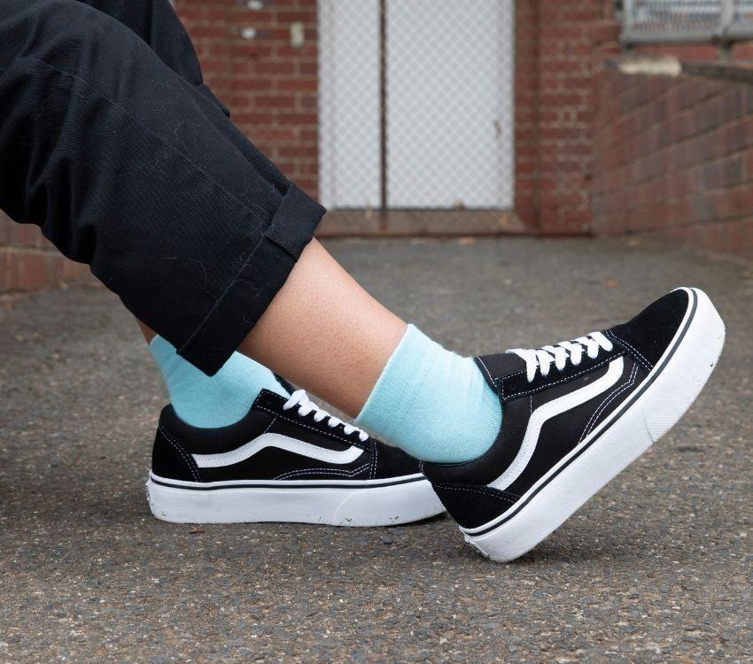 VANS Old Skool Platform Shoe - Black/White - VENUE.