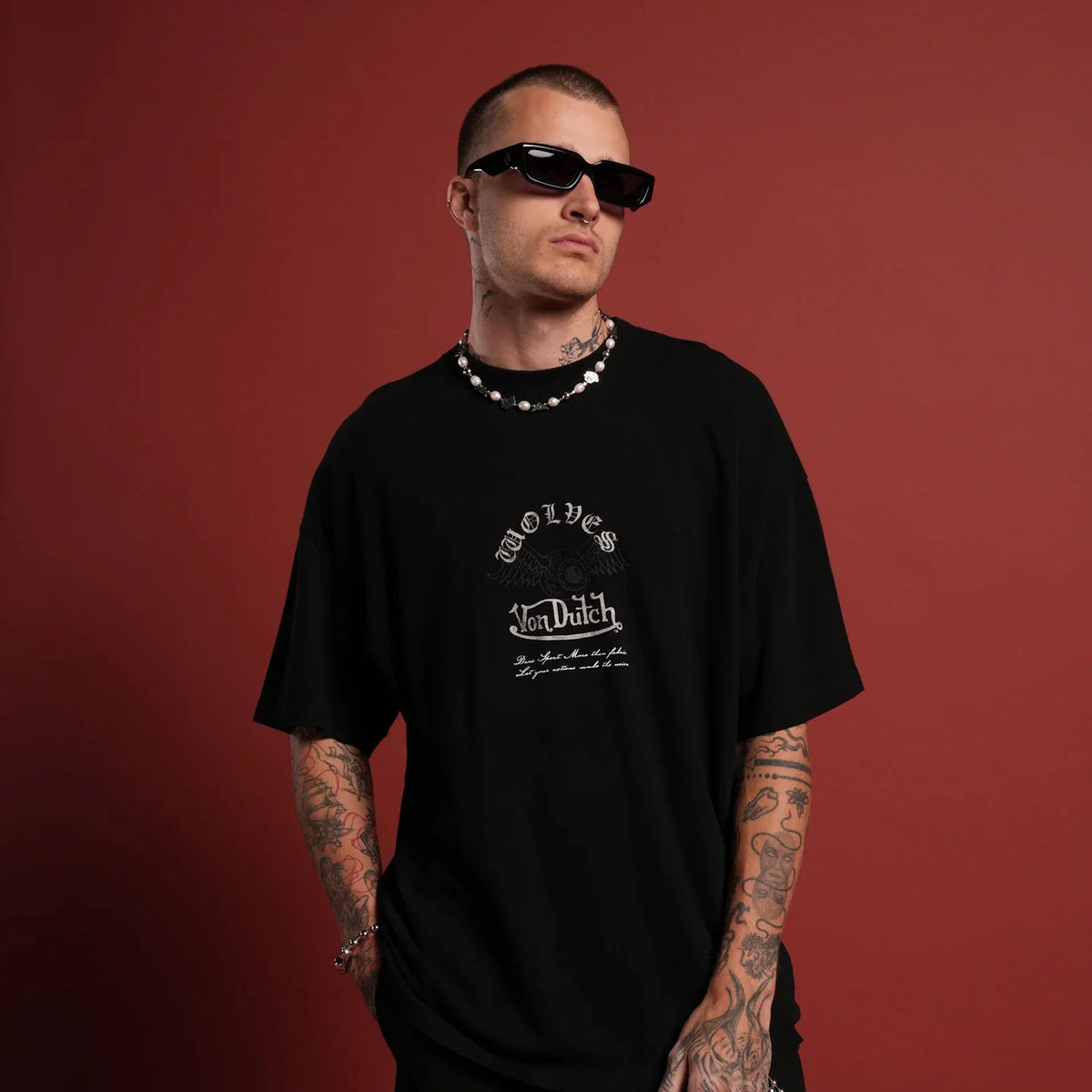 VON DUTCH DSVD NFGU Premium Oversized Fit Tee - Black