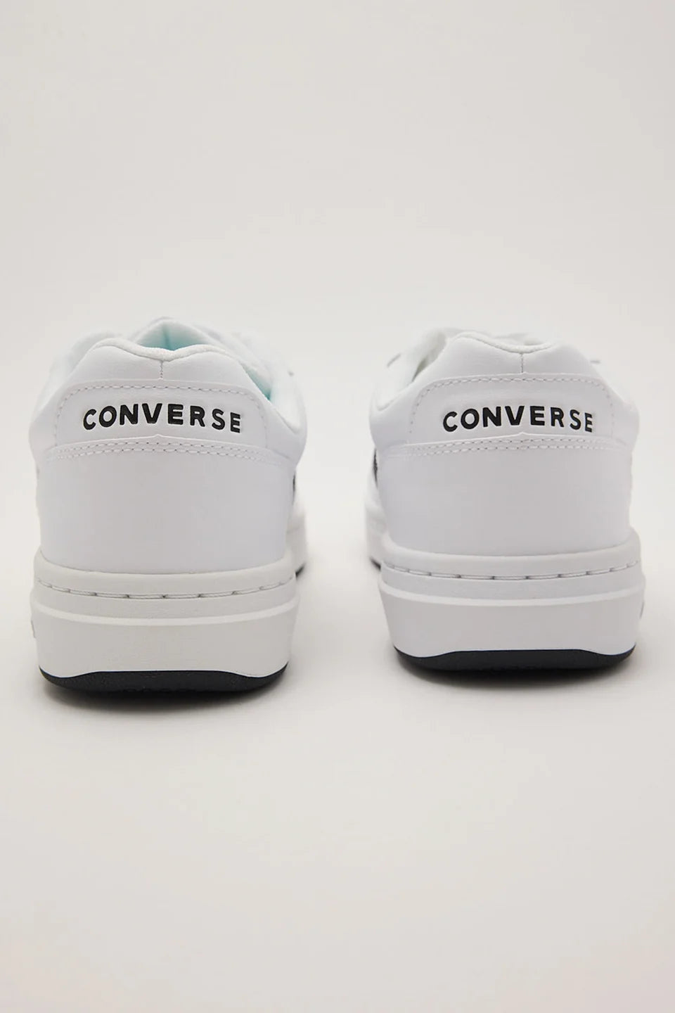 CONVERSE Pro Blaze V2 Low Shoe - White/Black/White