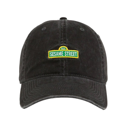 GILROY CO Sesame Street Logo Ballpark Strapback Cap - Black