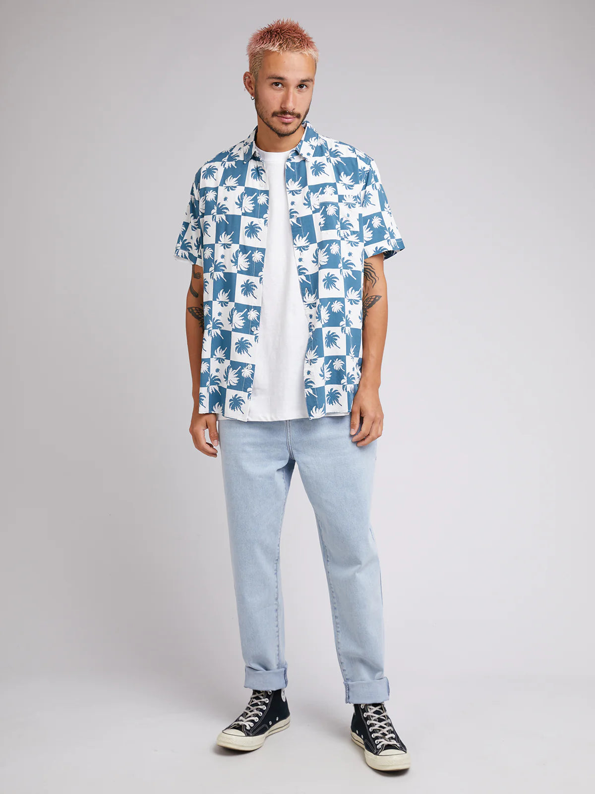 SILENT THEORY Palm Check Mens S/S Shirt - Ocean Blue