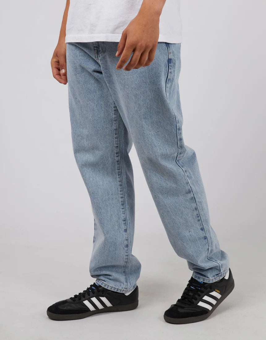 SILENT THEORY A3 Soho Mens Jean - Light Blue