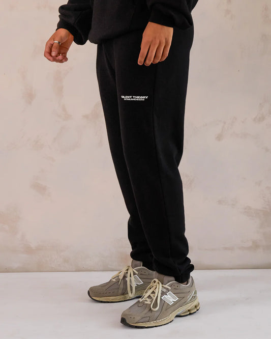 SILENT THEORY Essential Theory Mens Trackpants - Black