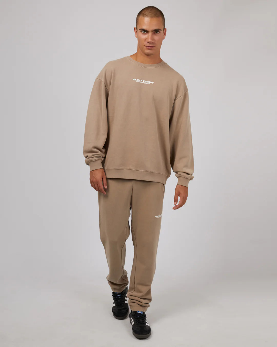 SILENT THEORY Essential Theory Mens Trackpants - Tan