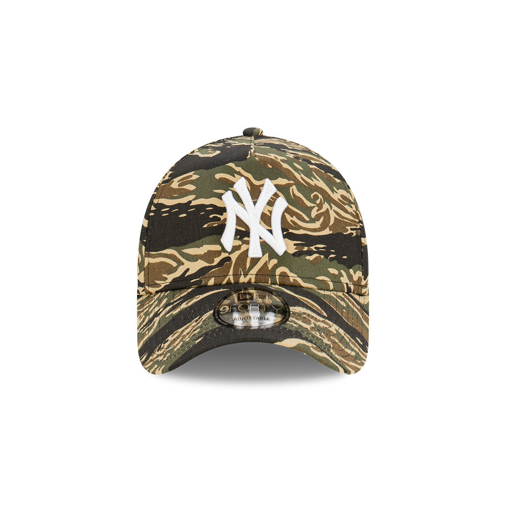 NEW ERA New York Yankees 9FORTY A-Frame Snapback Cap - Tiger Camo/White