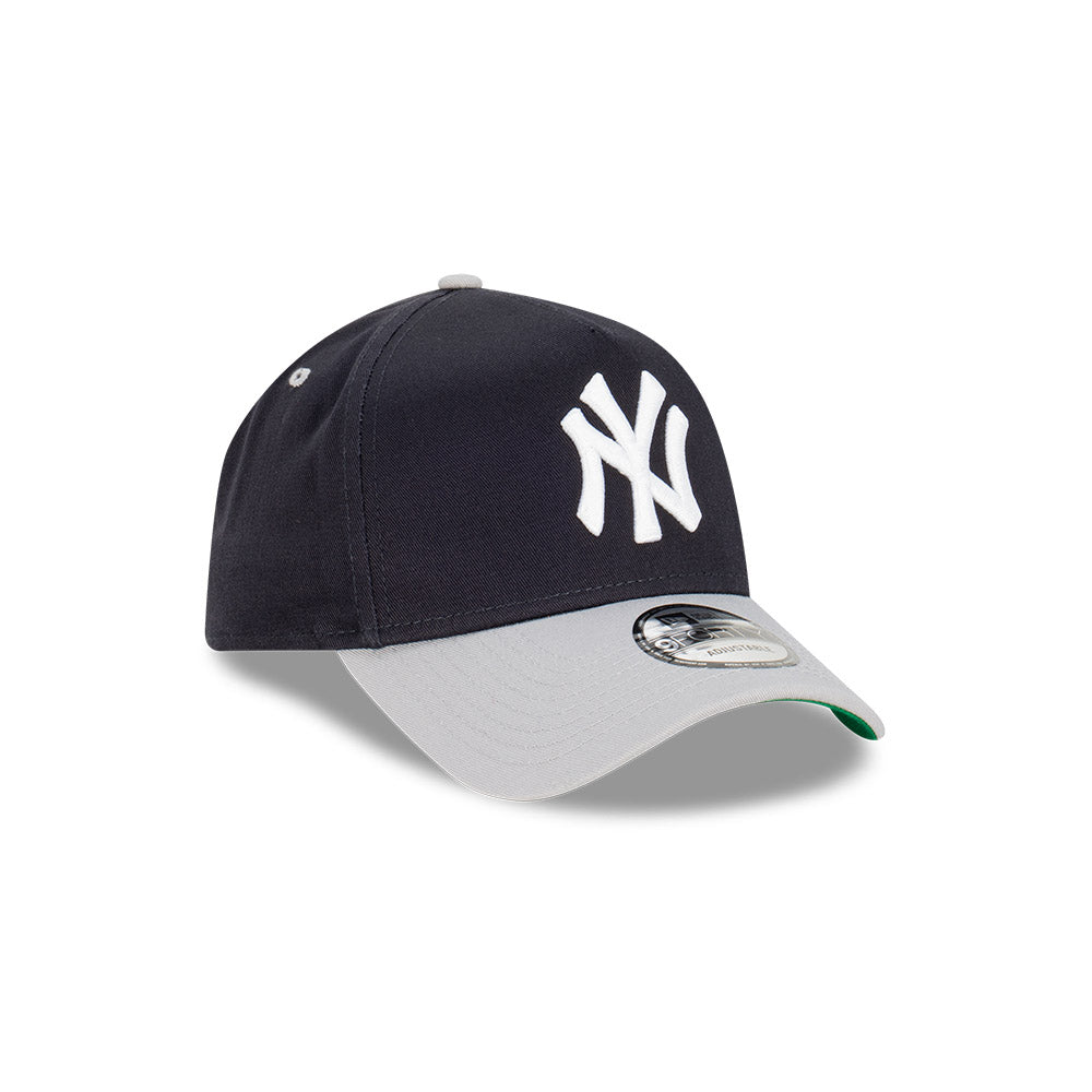 NEW ERA New York Yankees Two Tone 9FORTY A-Frame Snapback Cap - Team