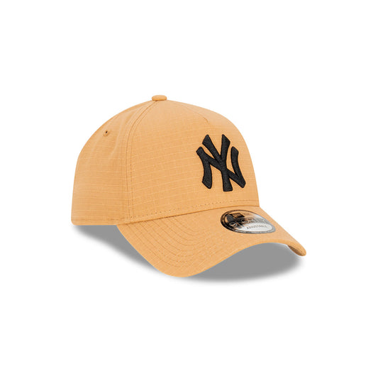 NEW ERA New York Yankees 9FORTY A-Frame Snapback Cap - Ripstop Brown/Black