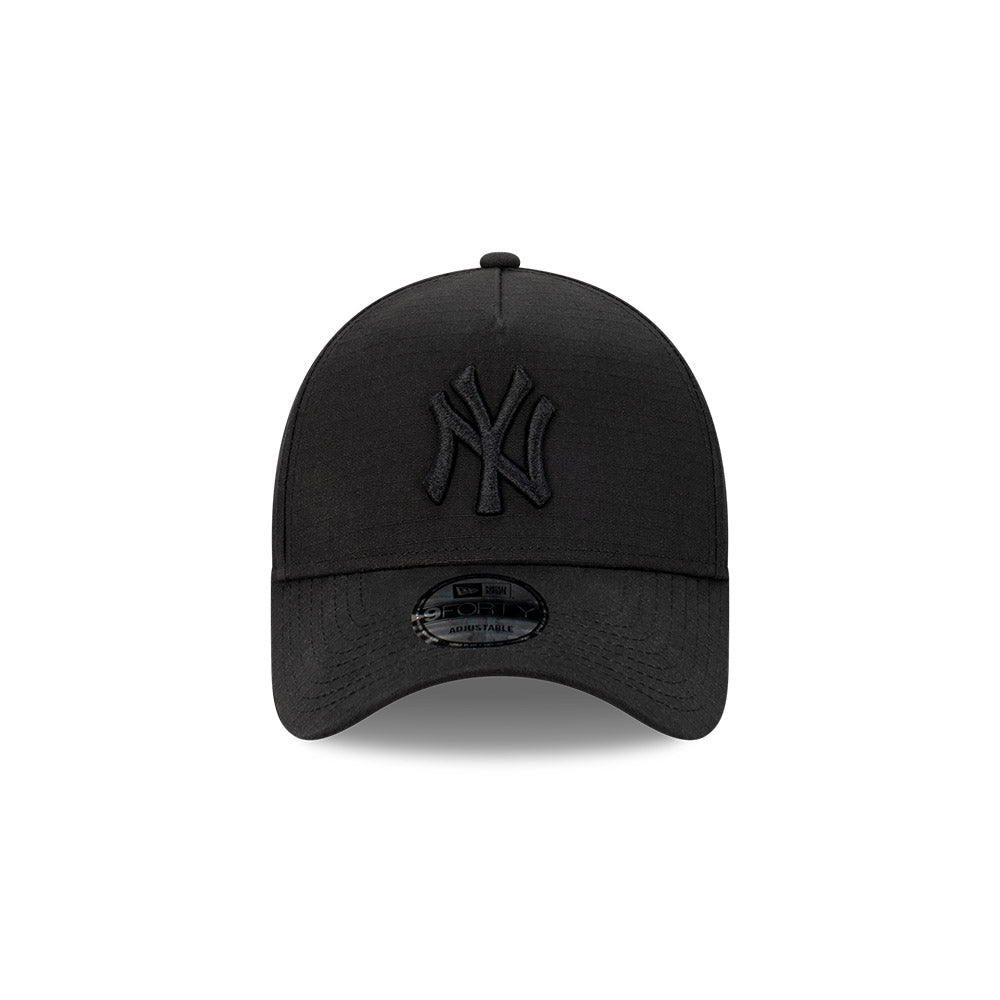 NEW ERA New York Yankees 9FORTY A-Frame Snapback Cap - Ripstop Black/Black