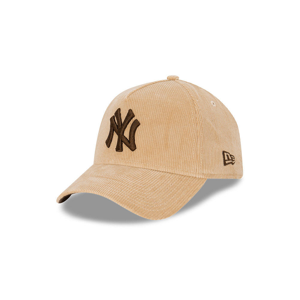 NEW ERA New York Yankees 9FORTY Cord A-Frame Snapback Cap - Camel/Walnut/Ivory