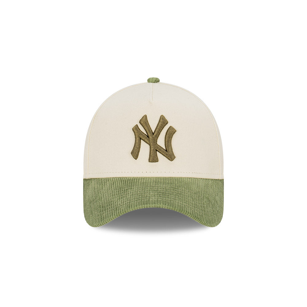 NEW ERA New York Yankees 9FORTY A-Frame Snapback Cap - New Olive Cord/Chrome White