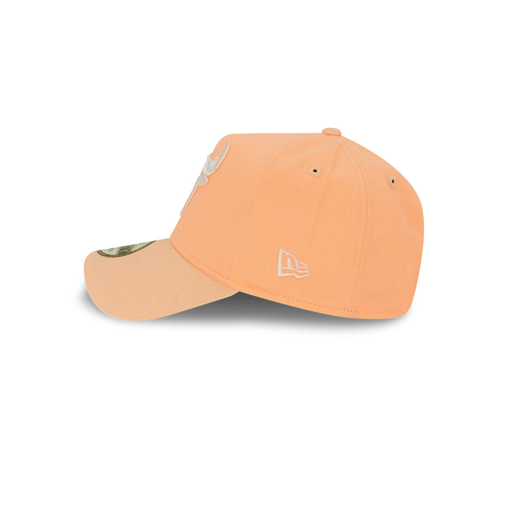 NEW ERA Chicago Bulls 9FORTY A-Frame Snapback Cap - Peach/White/Grey UV