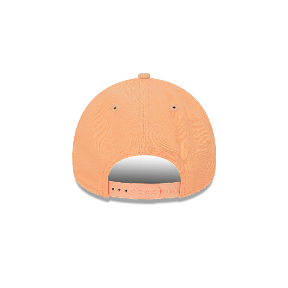 NEW ERA Chicago Bulls 9FORTY A-Frame Snapback Cap - Peach/White/Grey UV