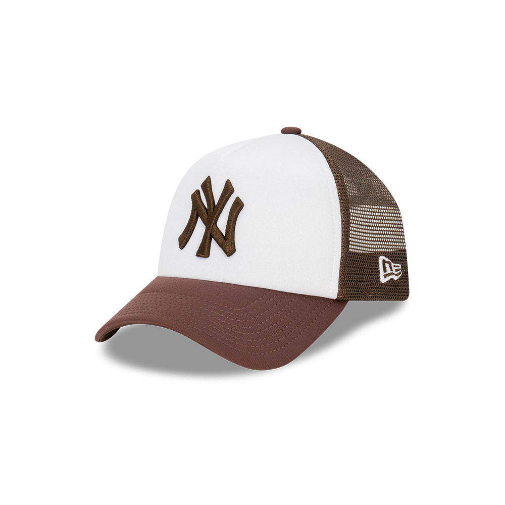 NEW ERA New York Yankees 9FORTY A-Frame Snapback Cap - Walnut/Optic White