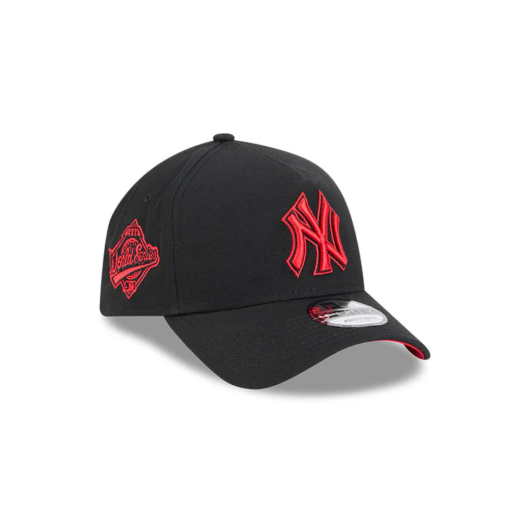 NEW ERA New York Yankees 9FORTY A-Frame Snapback Cap - Black/Scarlet