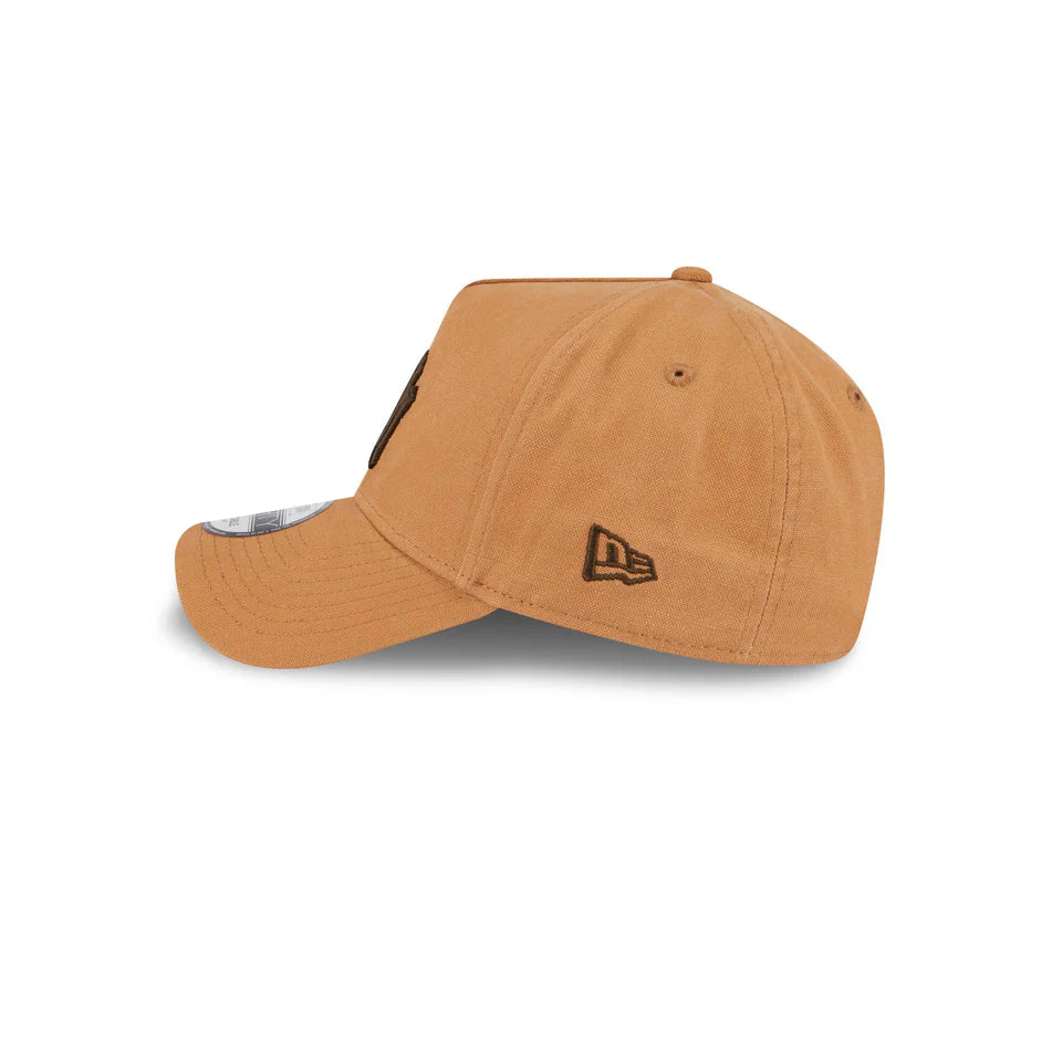 NEW ERA New York Yankees Washed Canvas 9FORTY A-Frame Snapback Cap - Light Bronze/Walnut