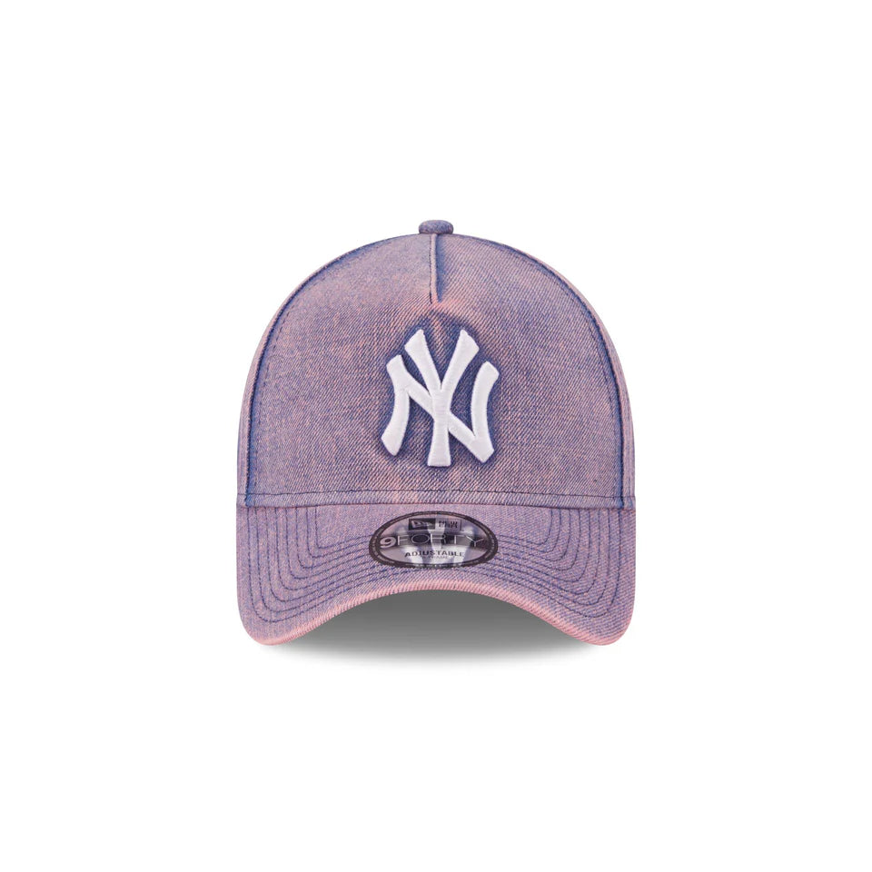 NEW ERA New York Yankees 9FORTY A-Frame Snapback Cap - Pink Acid Denim