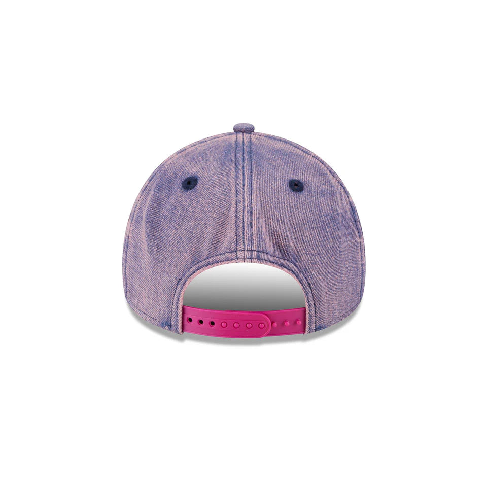 NEW ERA Las Vegas Raiders 9FORTY A-Frame Snapback Cap - Pink Acid Denim
