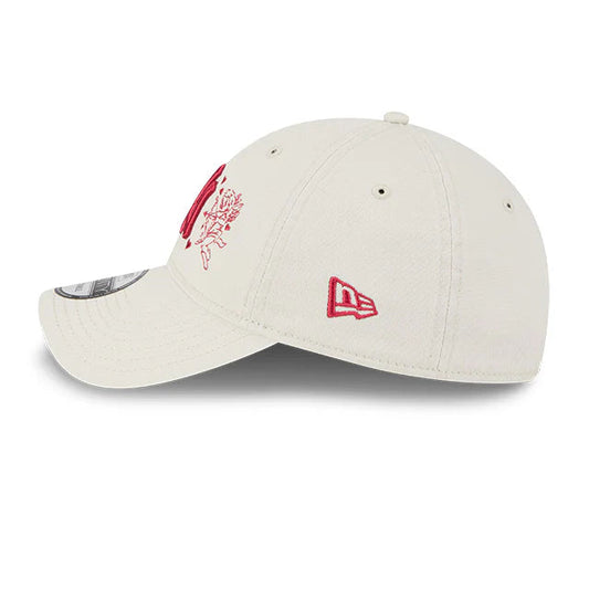 NEW ERA New York Yankees Valentines 9TWENTY Strapback Cap - Stone/Scarlet