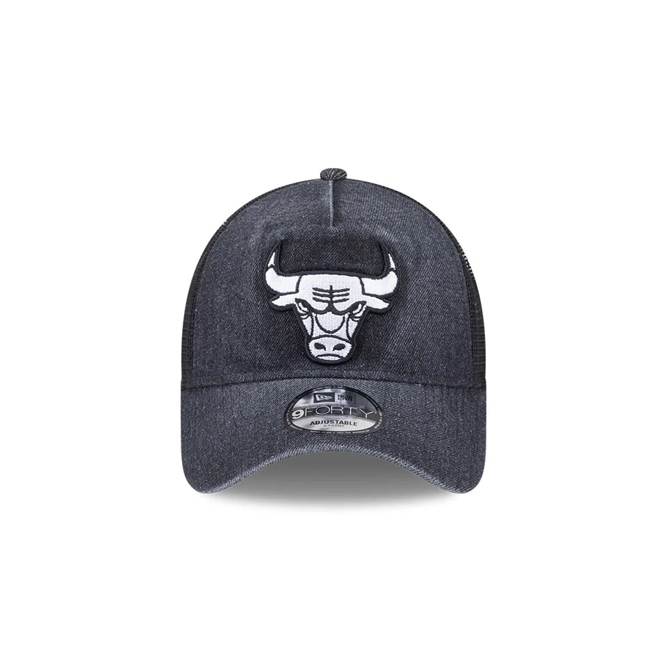NEW ERA Chicago Bulls 9FORTY A-Frame Snapback Trucker Cap - Washed Denim Black
