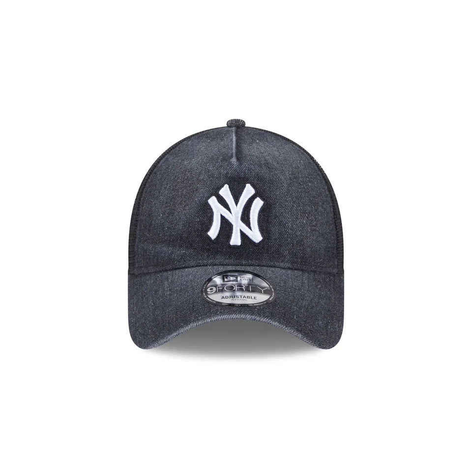 NEW ERA New York Yankees 9FORTY A-Frame Snapback Trucker Cap - Washed Denim Black