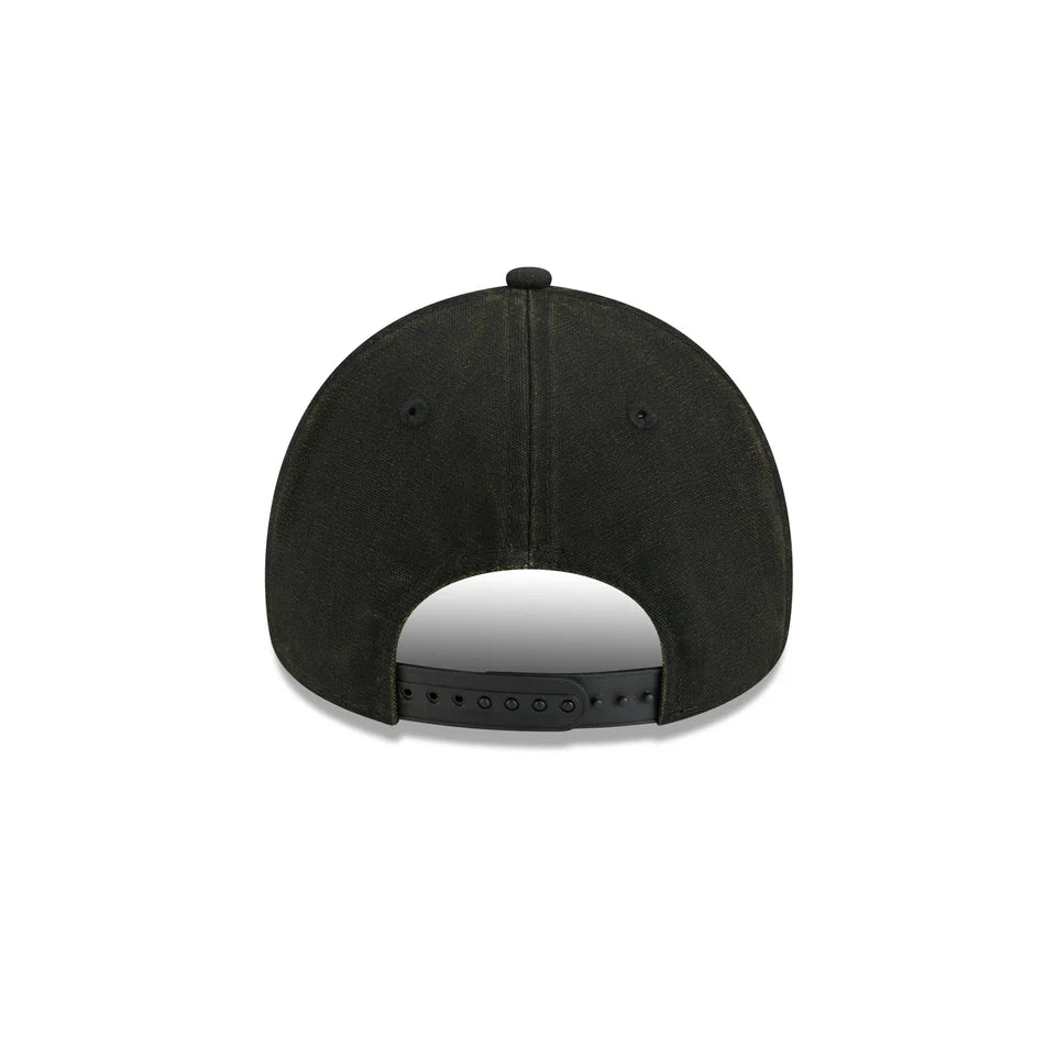 NEW ERA Chicago Bulls Washed Canvas 9FORTY A-Frame Snapback Cap - Washed Black/Ivory