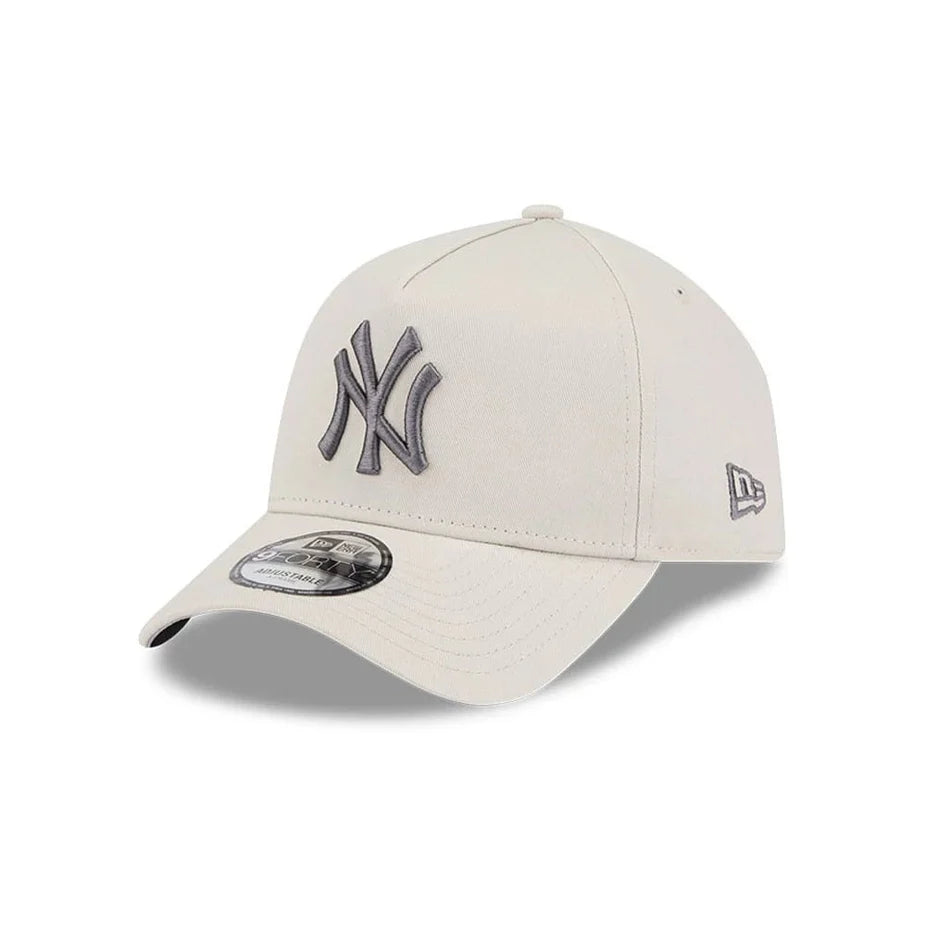 NEW ERA New York Yankees Concrete 9FORTY A-Frame Snapback Cap - Stone