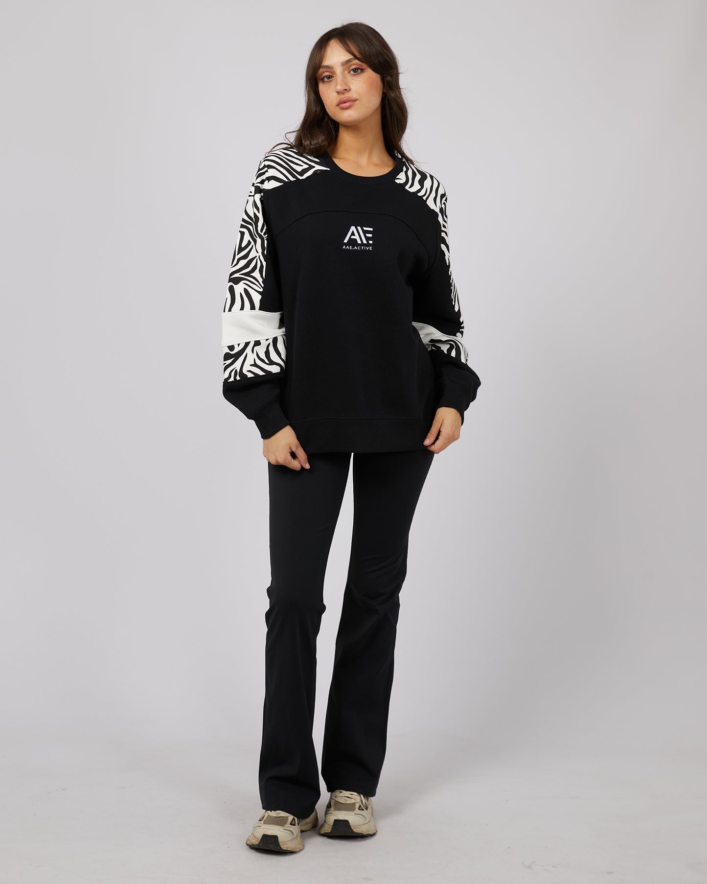 ALL ABOUT EVE Parker Panelled Womens Crew - Black