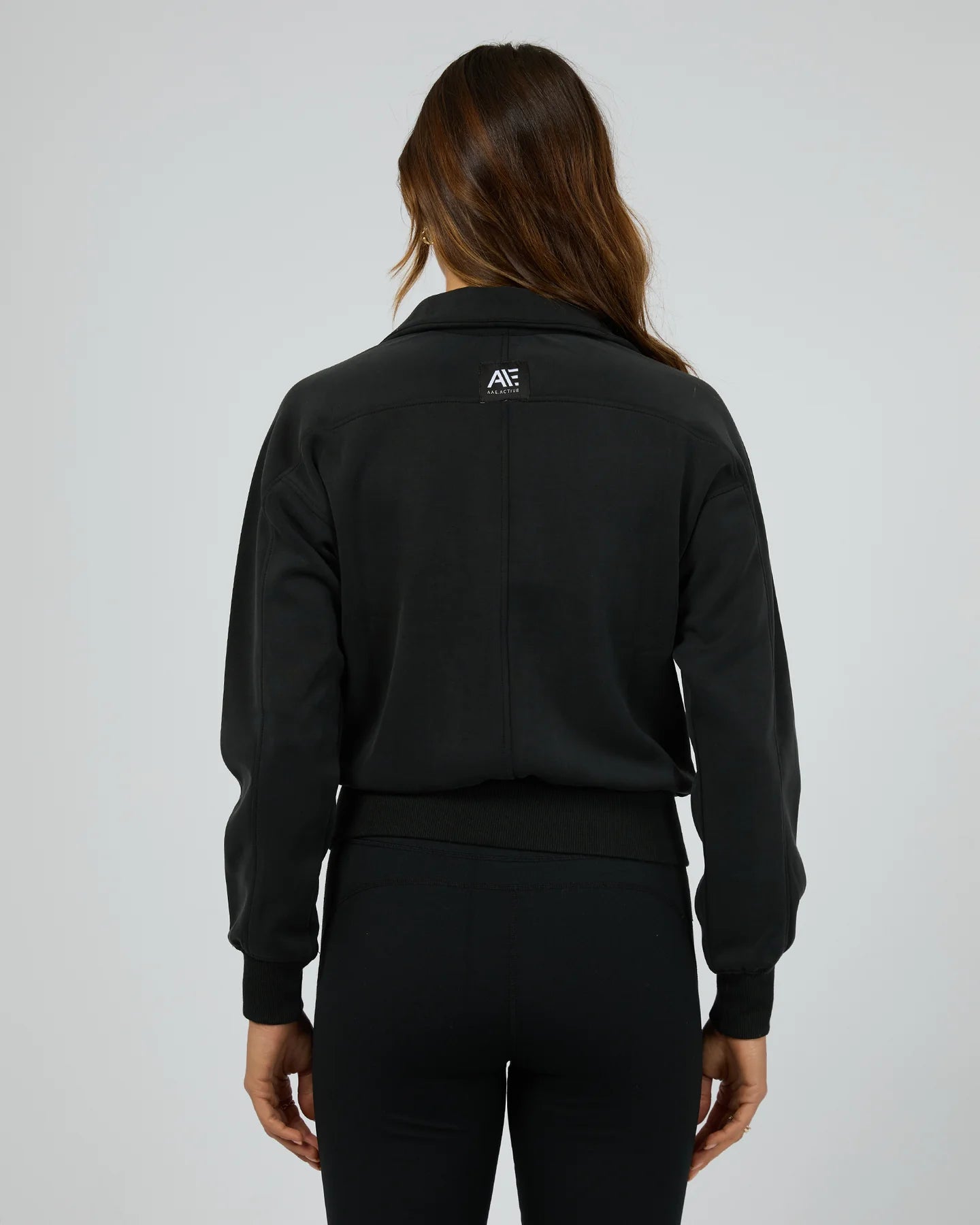 ALL ABOUT EVE Luxe Active Zip Thru Womens Crew - Black