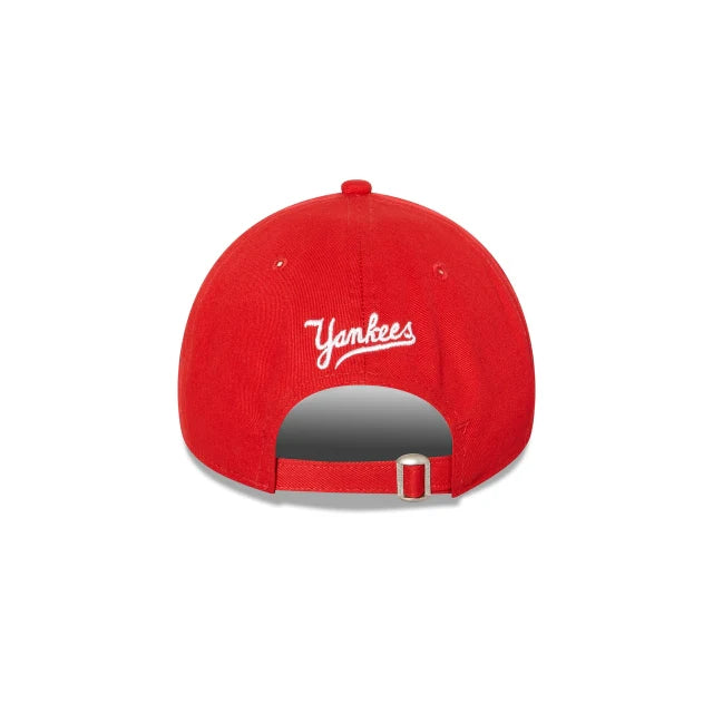 NEW ERA New York Yankees 9FORTY Strapback Cap - Red/White