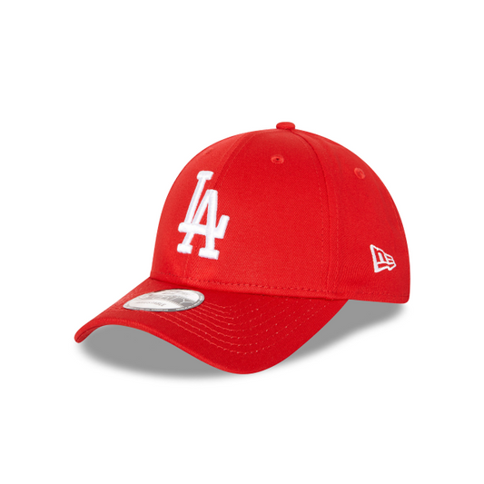 NEW ERA Los Angeles Dodgers 940 Strapback Cap - Scarlet/White - VENUE.