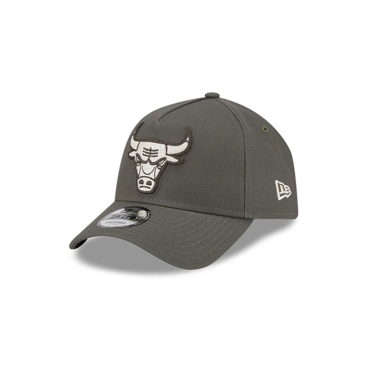 NEW ERA Chicago Bulls Chainstitch 9FORTY A-Frame Snapback Cap - Moss