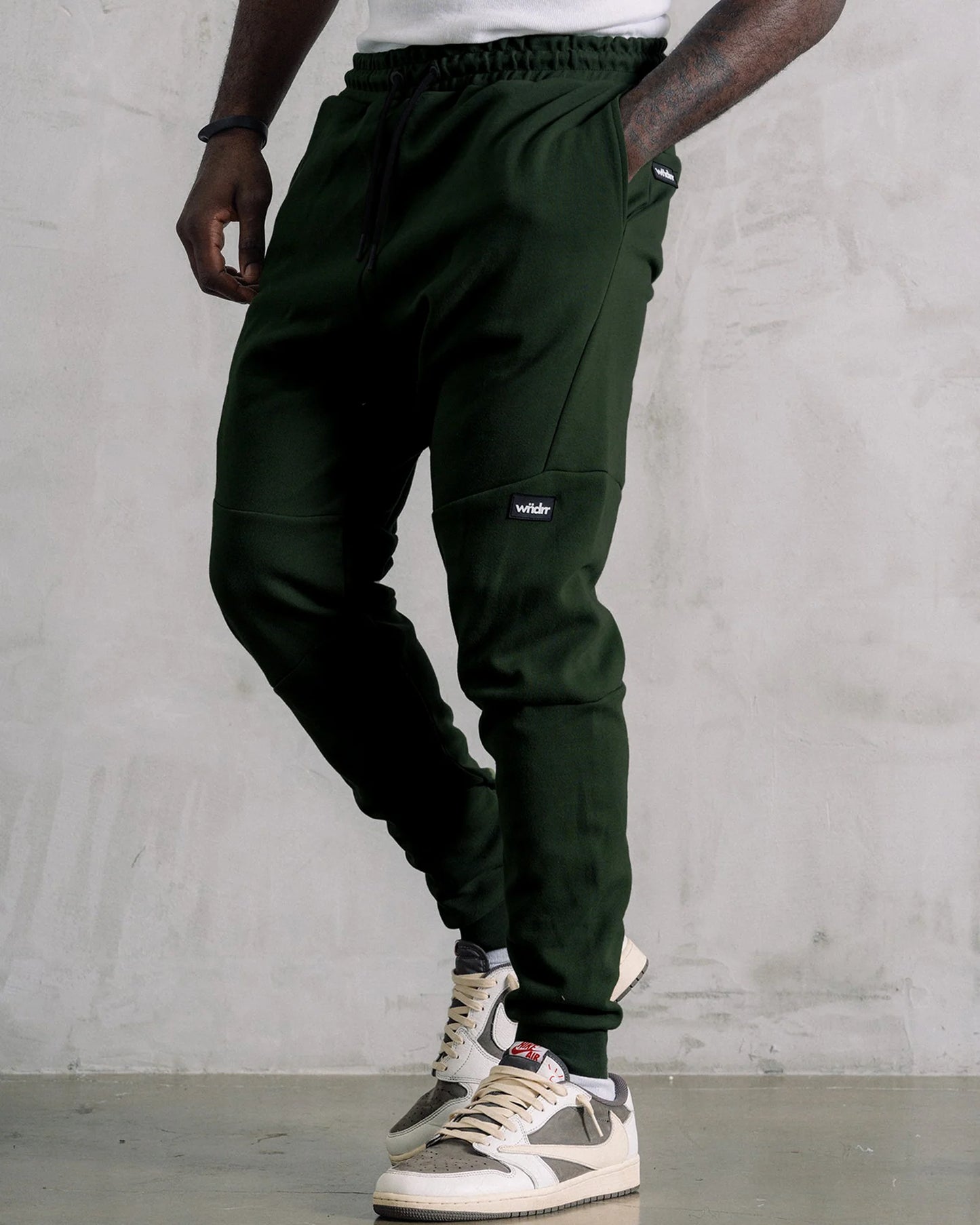 WNDRR Hoxton V2 Mens Tech Trackpant - Forest Green