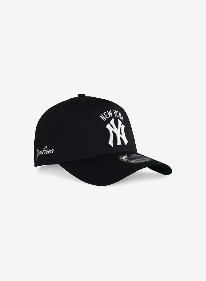 NEW ERA New York Yankees Arch Script 9FORTY A-Frame Snapback Cap - Team