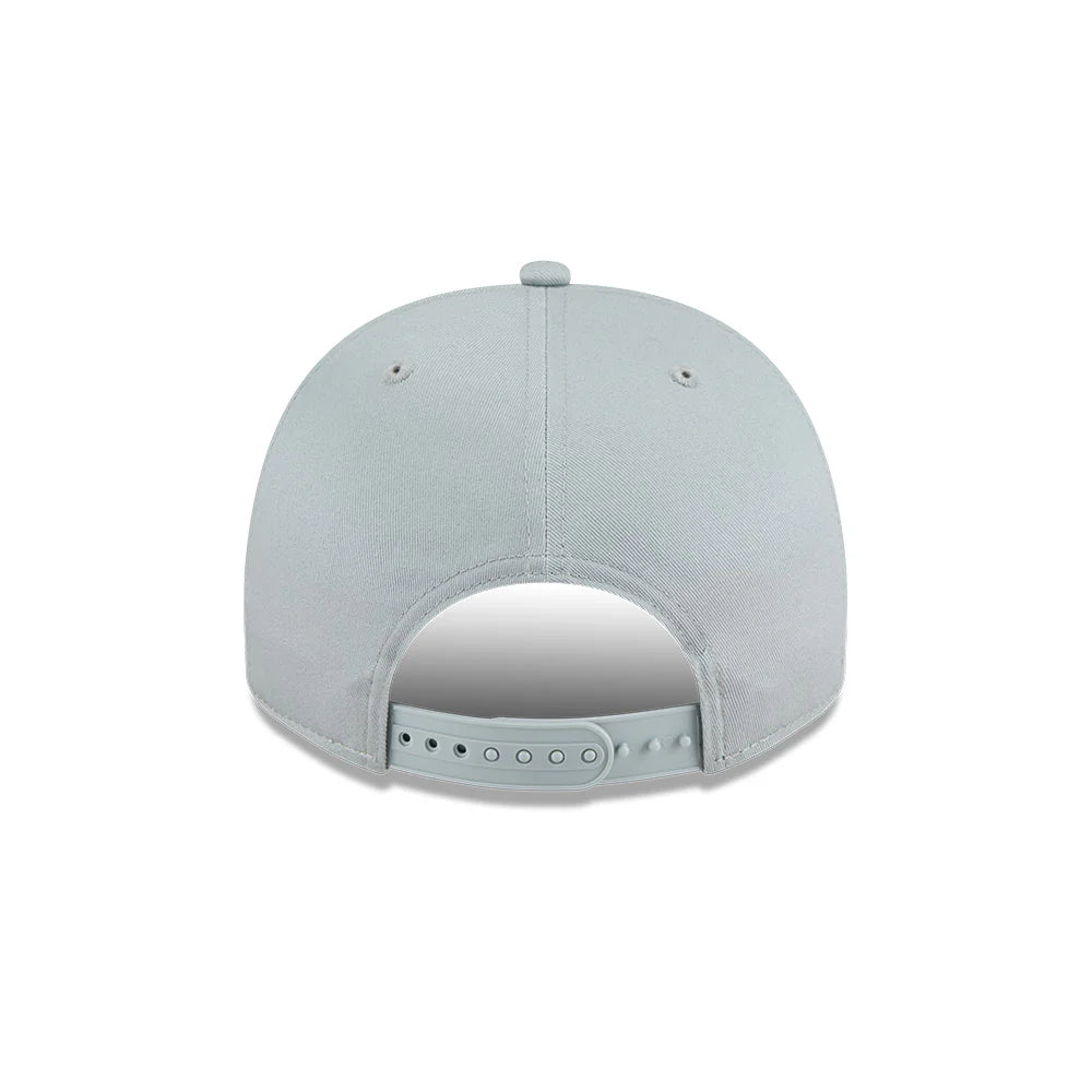 NEW ERA Chicago Bulls 9FIFTY A-Frame Snapback Cap - Silver Wing/Storm Grey UV