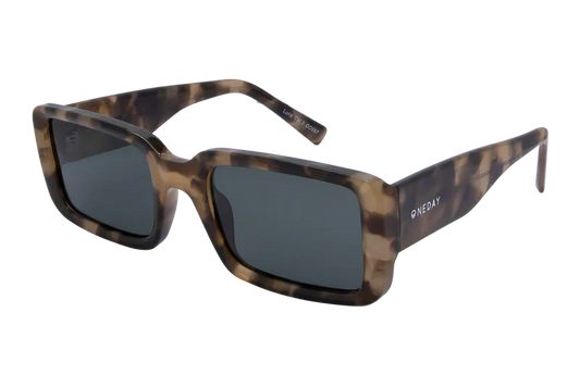 ONEDAY Luna Polarised Sunglasses - Tortoise G15
