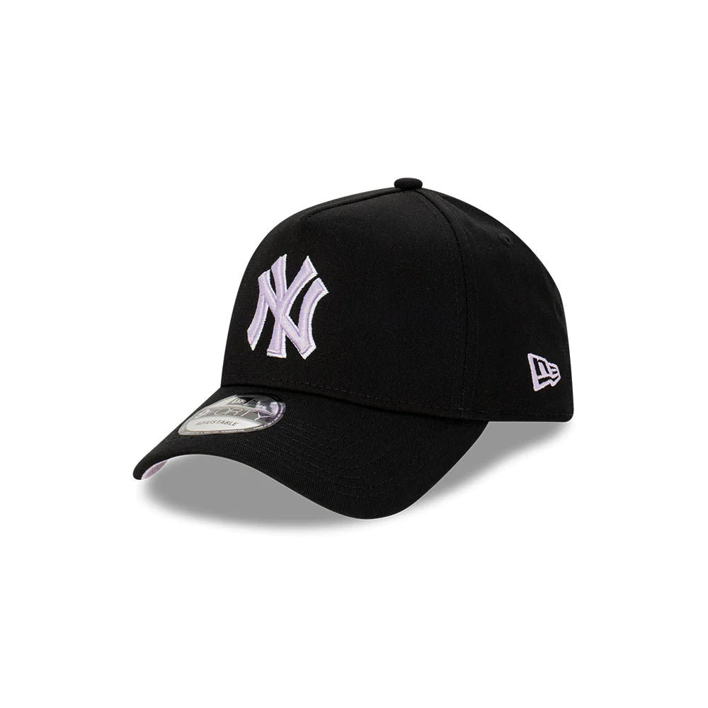 NEW ERA New York Yankees 9FORTY A-Frame Snapback Cap - Black/Lilac